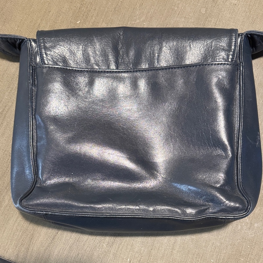 Bloomingdale's Dark Blue Leather Shoulder Bag - Picture 4 of 11